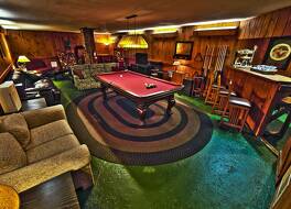 マッド リバー イン 写真