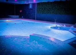 Village Hotel Cardiff 写真