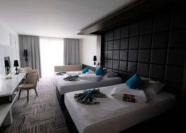 ホテル ヒルズ コングレス & ターマル スパ リゾート 写真