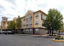 エクステンデット ステイ アメリカ スイーツ インディアナポリス エアポート エ サザン 写真