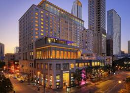 ザ ペニンシュラ シカゴ 写真