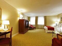 ミレニアム コート ブダペスト マリオット エグゼクティブ アパートメンツ 写真