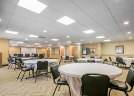 コンフォート スイーツ ルイビル エアポート 写真