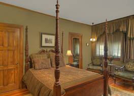 キャッスル ヒル リゾート アンド スパ 写真