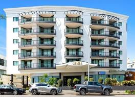 セントラル コスモ アパートメンツ 写真