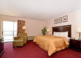 コンフォート イン & スイーツ ロシェル - デカルブ 写真