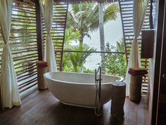 モロ マ ドト 写真