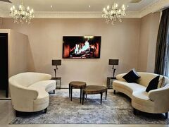 ハイド パーク インターナショナル 写真