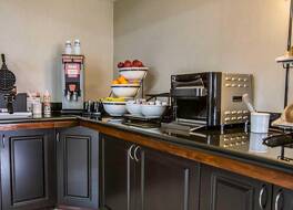 スパーク バイ ヒルトン デスプレーンズ シカゴ オヘア 写真