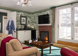 ジ イン アット オルムスビー ヒル 写真