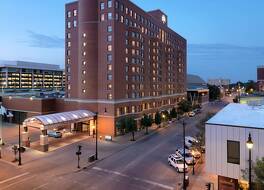 Doubletree by Hilton Hotel President Abraham Lincoln Springfield 写真