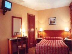 オスタル コルテス 写真