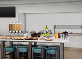 ヒルトン ガーデン イン ホフマン エステーツ 写真