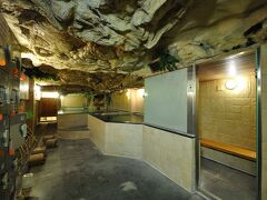 バロンズ ホット スプリング ホテル 写真