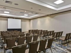 エンバシー スイーツ バイ ヒルトン ミルピタス シリコン バレー 写真