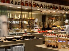 スーレ シャングリラ ヤンゴン 写真