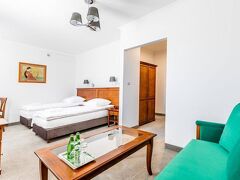 ホテル ポッド ズウォタ ルジャ 写真