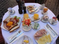 アルベルゴ アブルッツィ 写真