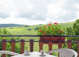 Auberge de la Petite Ferme, Super-Besse Est, The Originals Relais 写真