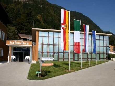 eduCARE Hotel 写真