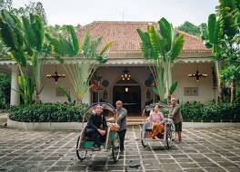 ホテル トゥグ ブリター 写真