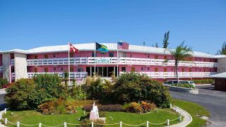 ベル チャンネル イン ホテル バハマ