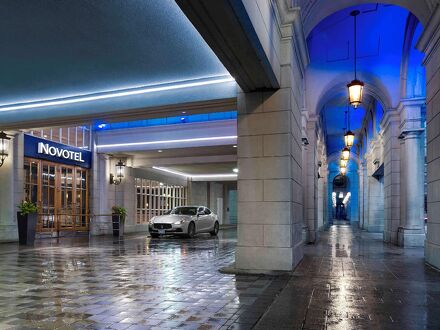 The Novotel Toronto Center Hotel 写真