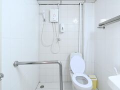 ザ クルンカセム スリクルン ホテル 写真