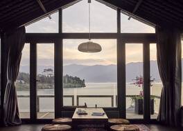 Yakamoz Haijie Hotel