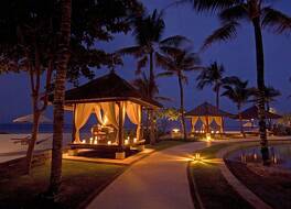 コンラッド バリ 写真