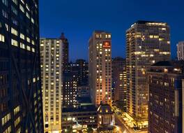 ヒルトン シカゴ／マグニフィセント マイル スイーツ 写真