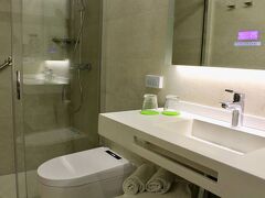 ""ランブラ アリカンテ コンタクトレス"","2 写真