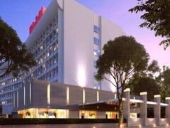 エルミ ホテル 写真