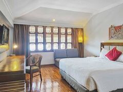 モノポリ オテル ブキティンギ 写真