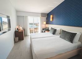 ホテル バイア 写真