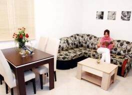 Sun Village Apartments Djenovici 写真