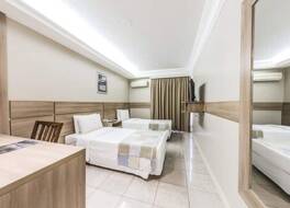 プラザ ビター ホテル 写真