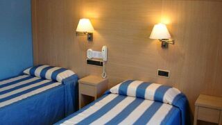 ホテル カントン