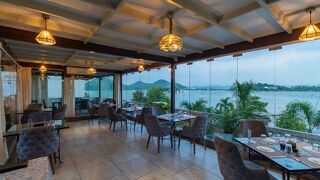 ホテル パナ ビラス パレス