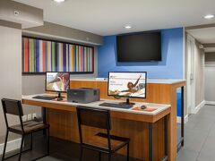 ホリデイ イン エクスプレス ＆ スイーツ アトランタ ダウンタウン 写真