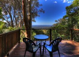 Treetops Seaview Montville Hotel