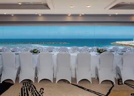 Crowne Plaza Tel Aviv Beach By IHG