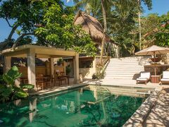 コマネカ アット モンキー フォレスト ウブド 写真