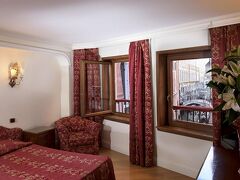 スイーツ トーレ デル オロロッジョ 写真