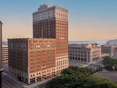 DoubleTree Suites by Hilton Hotel Detroit Downtown - Fort Shelby 写真