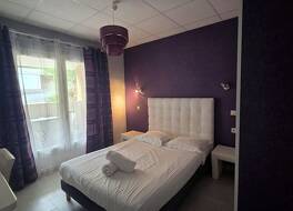 HOTEL RESTAURANT MAS LE CHATELET 写真