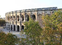 アパートホテル オダリス ル シュヴァル ブラン 写真