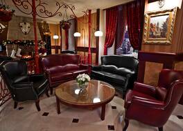 フラポーリホテル 写真