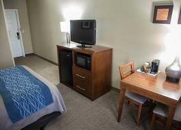 コンフォート イン ガーニー、シックス フラッグスの近く 写真