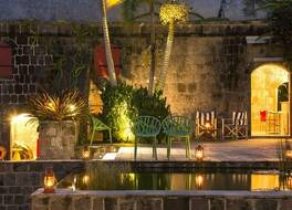 Golden Rock Inn 写真